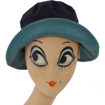 Chapeau de pluie marine revers bleu givré