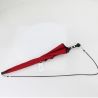 Parapluie bandoulière forme casquette rouge Parapluie bandoulière forme casquette rouge