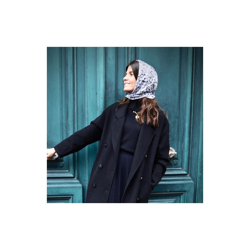 Capuche de pluie motif géométrique