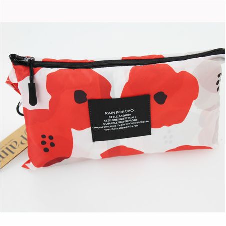 Poncho de pluie motif coquelicots