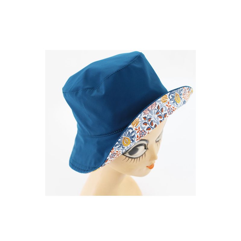 Chapeau de pluie bleu outremer revers floral