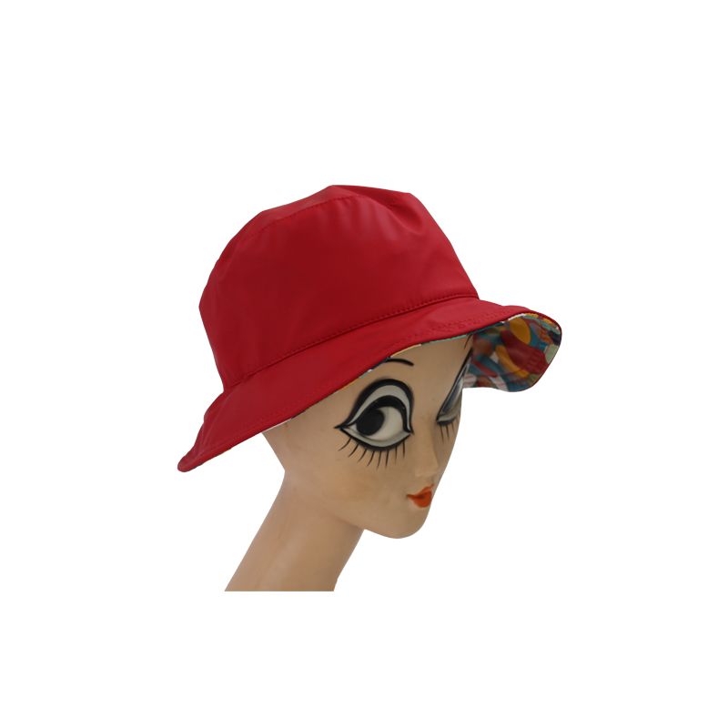 Chapeau de pluie rouge revers floral rouge