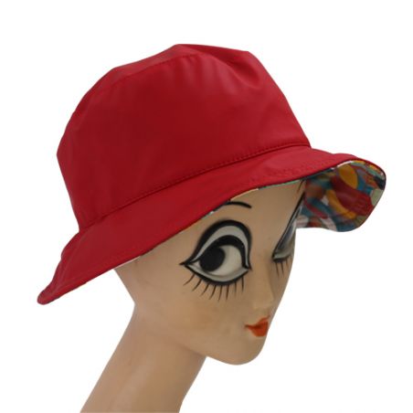 Chapeau de pluie rouge revers floral rouge