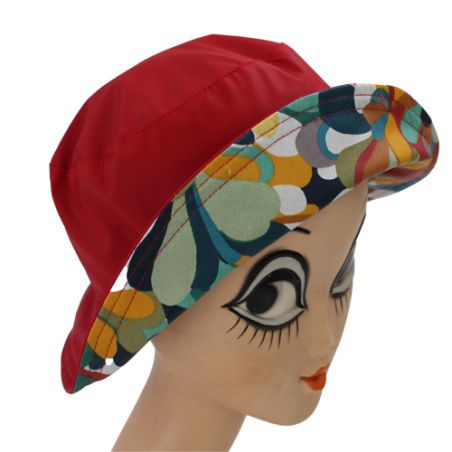 Chapeau de pluie rouge revers floral rouge