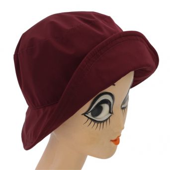 Chapeau de pluie couleur bordeaux pour femme