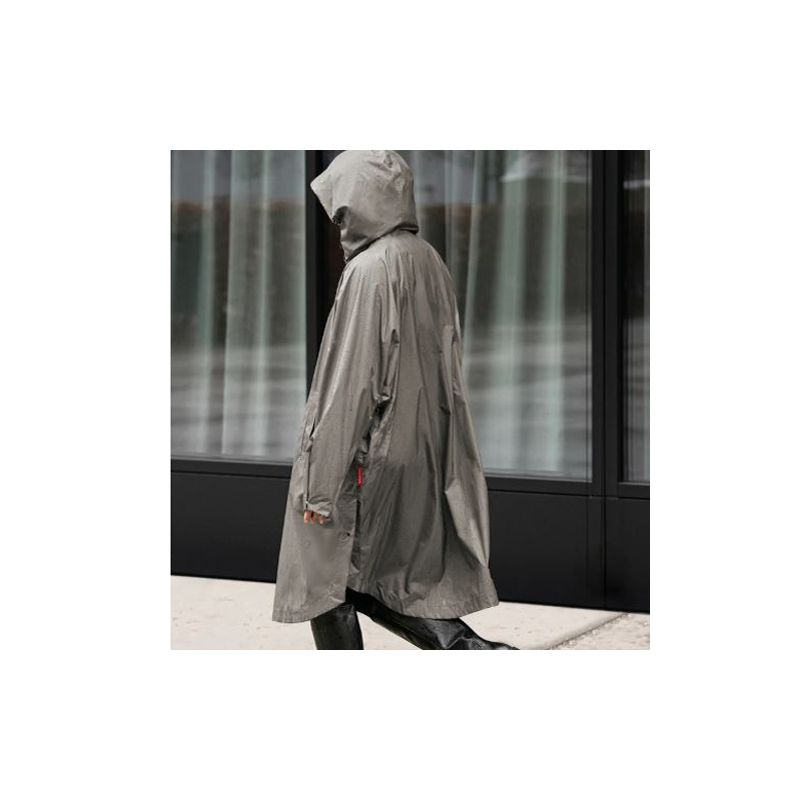 Poncho anti pluie couleur ficelle pour femme