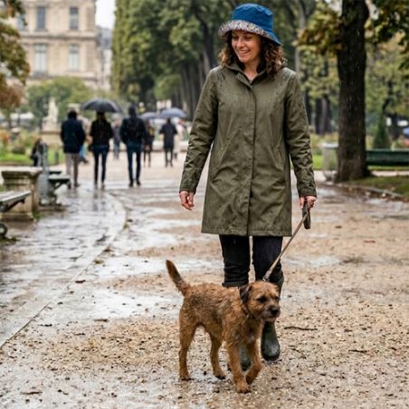 Chapeau de pluie bleu outremer revers floral