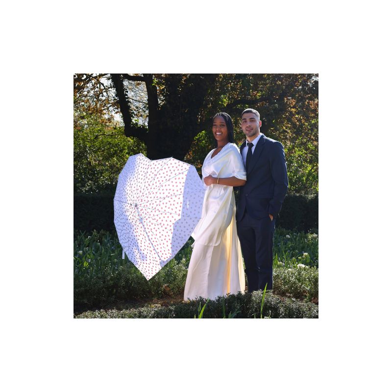 Parapluie en forme de cœur spécial amour