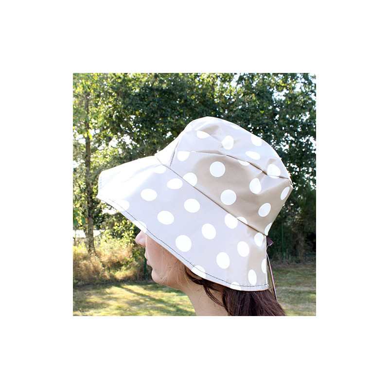 Chapeau de pluie beige a pois blancs bords larges