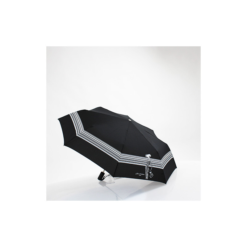 Parapluie pliant automatique femme jolie madame