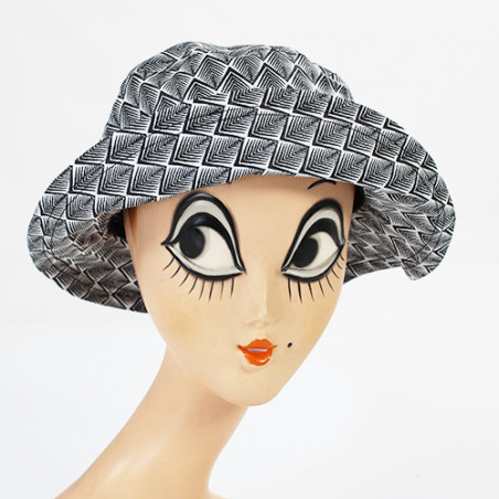 Chapeau de pluie noir motif géométriques