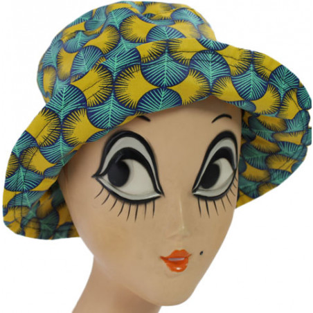 Chapeau de pluie jaune et turquoise