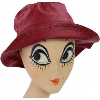 Chapeau de pluie femme rouge