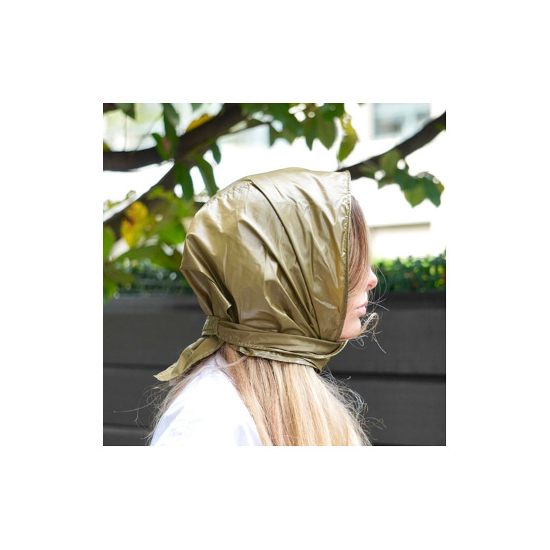Capuche de pluie vert kaki